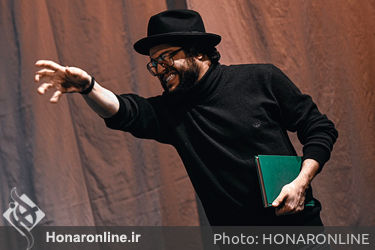 نمایش «پنگوئن مرغ دریایی و چند پرنده‌ی دیگر» در تماشاخانه نوفل لوشاتو