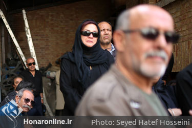تشییع پیکر سید ضیاءالدین دری از خانه سینما