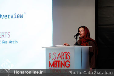 نشست اقامتگاه هنر در گالری محسن