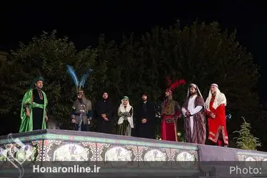 تعزیه "حضرت ابوالفضل‌(ع)" در مقابل تالار وحدت