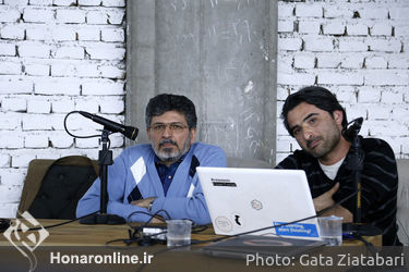 نشست تخصصی عکاسان ایران و افغانستان در مرکز فرهنگی هنری تیرافکن