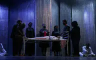 نمایش چرخه جنون یک زن با نگاهی متفاوت به 