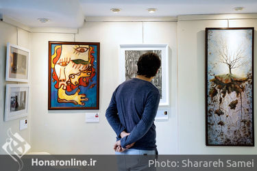 نمایشگاه گروهی نقاشی با ارائه آثاری از بیست هنرمند معاصر در نگارخانه آتشزاد