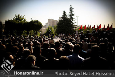 مراسم تشییع پیکر حسین عرفانی دوبلور پیشکسوت