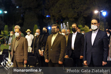 نشست صمیمانه هنرمندان و فعالان هنرهای تجسمی با وزیر فرهنگ و ارشاد اسلامی(1)