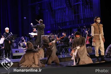 دومین شب اجرای کنسرت موسیقی نمایش عاشورایی "علمدار"
