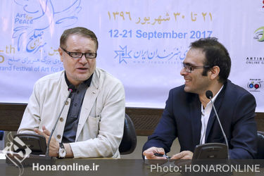 نشست خبری پنجمین جشنواره "هنر برای صلح"