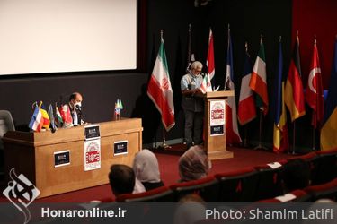 جایزه بین المللی عکس پنج و بزرگداشت عباس کیارستمی در موزه سینما