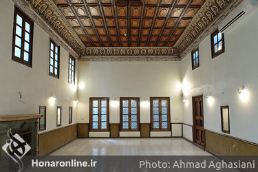 بازدید خبرنگاران از خانه ملک