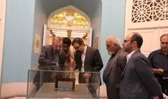 گشایش نمایشگاه «چهل حدیث نبوی» و «نگارینه‌های زرین»