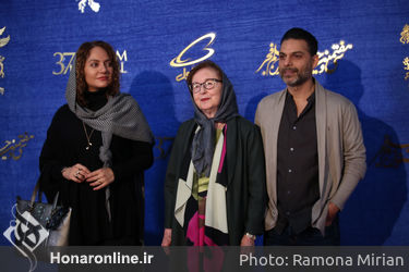 اکران فیلم "ناگهان درخت" در سومین روز سی و هفتمین جشنواره فیلم فجر