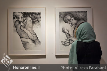 نمایشگاه طراحی‌های کیومرث کیاست در گالری ساربان