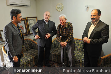 دیدار علی مرادخانی از ابراهیم قنبری‌مهر سازندهٔ پیشکسوت ساز