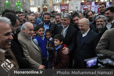 تجدید بیعت وزیر فرهنگ و ارشاد اسلامی به همراه جمعی از معاونان و مدیران این وزارتخانه و اصحاب فرهنگ، هنر، رسانه و با آرمان‌های حضرت امام (ره) 