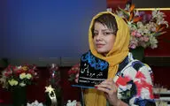 فرش فیروزه‌ای نمایش 