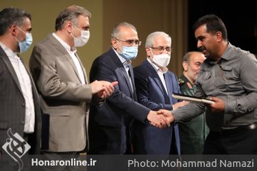 مراسم گرامیداشت شهدای کارگر و تقدیر از کارگران کشور در تالار وحدت