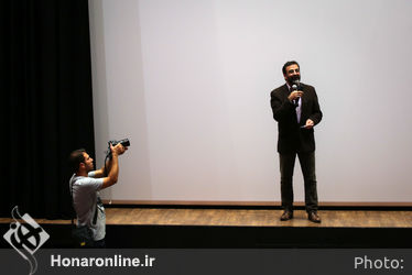 اکران خصوصی فیلم لانه زنبور در باغ کتاب 
