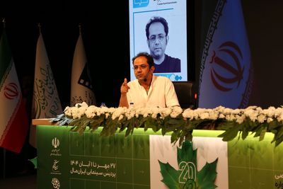 نمایش مسیر زندگی به شخصیت‌ها فرصت می‌دهد تا زندگی آن‌ها را زیست کنیم