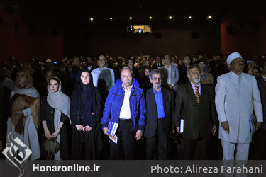 مراسم رونمایی از کتاب کوروش بزرگ در موزه سینما