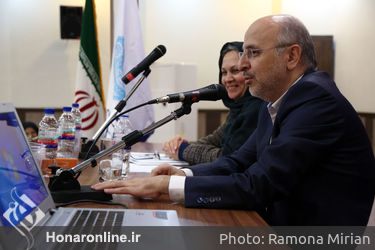 نشست هم‌اندیشی طراحان و تولیدکنندگان دومین جشنواره ملی طراحی لباس و پارچه کودک و نوجوان