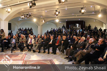 مراسم رونمایی از کتاب فرهاد فخرالدینی در مؤسسه فرهنگی اکو