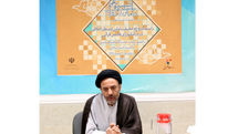 دکتر سیدحسن اسلامی: فاصله‌گذاری برشت، مرز میان صدق، یاوه و دروغ را متمایز می‌کند