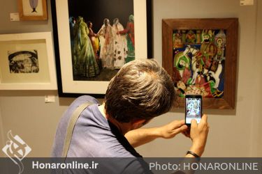 دومین بازار آثار هنری در خانه هنرمندان