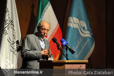 رونمایی از پوستر بیستمین جشنواره نمایش‌های آئینی و سنتی در تالار رودکی