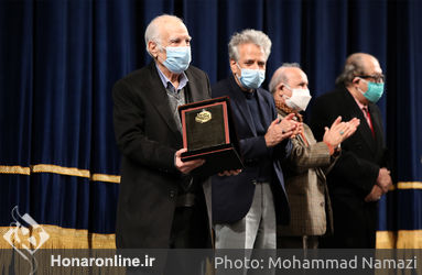 دومین دوره جایزه آیینه دار دوران «از باستانی پاریزی تا خواجوی کرمانی» در تالار وحدت