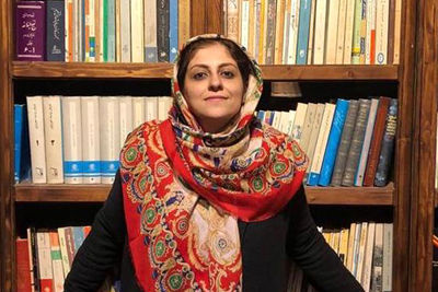 تردیدی میان رفتن و ماندن / روایت الهام صحت از نمایش "فیلادلفیا من دارم میام"