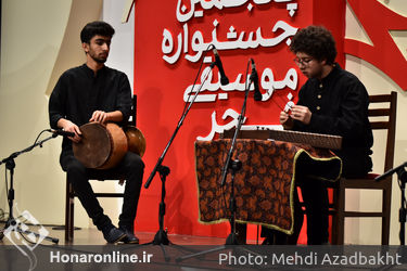 کنسرت گروه هنرستان موسیقی پسران در سی و پنجمین جشنواره موسیقی فجر 1