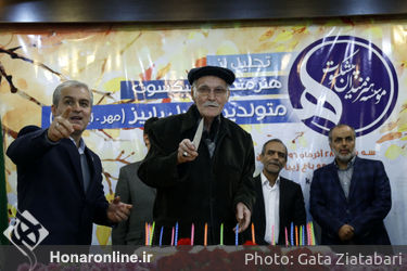 جشن تولد هنرمندان پیشکسوت متولد پاییز با تقدیر از مرادخانی برگزار شد