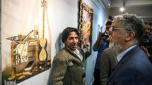 Culture Minister Visits Exhibition by Disabled Artists  