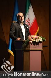 مراسم رونمایی از کتاب «دنیای شیشه‌ای ۲» در تالار رودکی