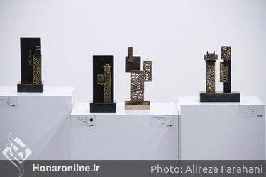 نمایشگاه مجسمه ها و جواهرات هنری امیر حسین دلبری در گالری ثالث