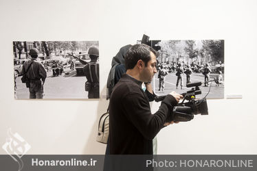 افتتاح نمایشگاه "عکس روزهای انقلاب"