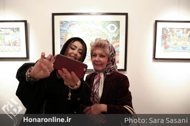 نمایشگاه نقاشی های آذرخش فراهانی در گالری آتبین