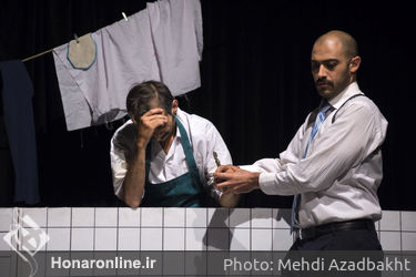 نمایش "56، غسالخانه طهران" در تماشاخه دیوار چهارم