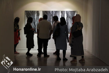 نمایشگاه نقاشی‌های نفیسه صدیقی با عنوان "دریافت"  در گالری اثر