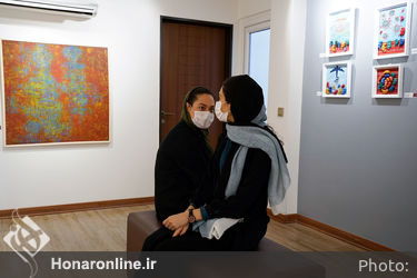 نمایشگاه نقاشی سلیمه قزل در نگارخانه بهارک  
