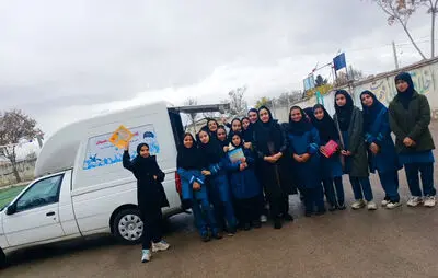 خانم مربی‌های کانون پشت فرمان کتاب‌خانه‌های سیار