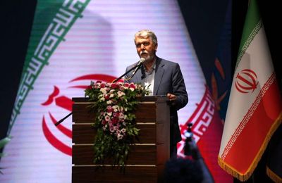 صالحی: اقتصاد فرهنگ و هنر باید فعال شود
