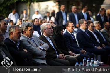 رونمایی از تابلوی گذر صنایع دستی تهران در  روز جهانی صنایع دستی