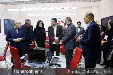 امضای تفاهم‌نامه همکاری میان "هنرآنلاین" و خبرگزاری "آپا" از آذربایجانی