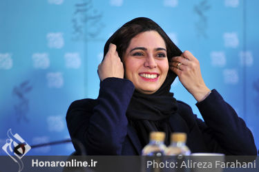 نشست‌ خبری فیلم سینمایی سارا و آیدا در روز هفتم سی و پنجمین جشنواره فیلم فجر در مرکز همایش های برج میلاد (2)