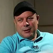 اصغر نصیری کارگردان و تهیه‌کننده سینما درگذشت