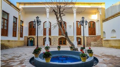 Iran’s first private cultural heritage, tourism and handicrafts innovation center launched
