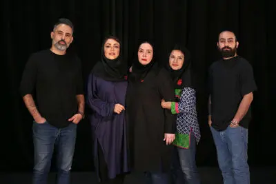 اجرای زنده ترکاشوند و عظیمی در نمایش «عاشقانه‌ها»