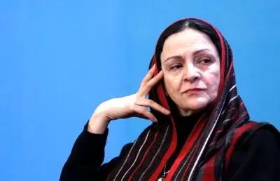 گلاب آدینه و "بانوی محبوب من"