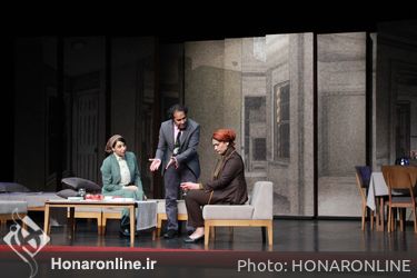 نمایش "دروغ" در سالن استاد ناظرزاده کرمانی